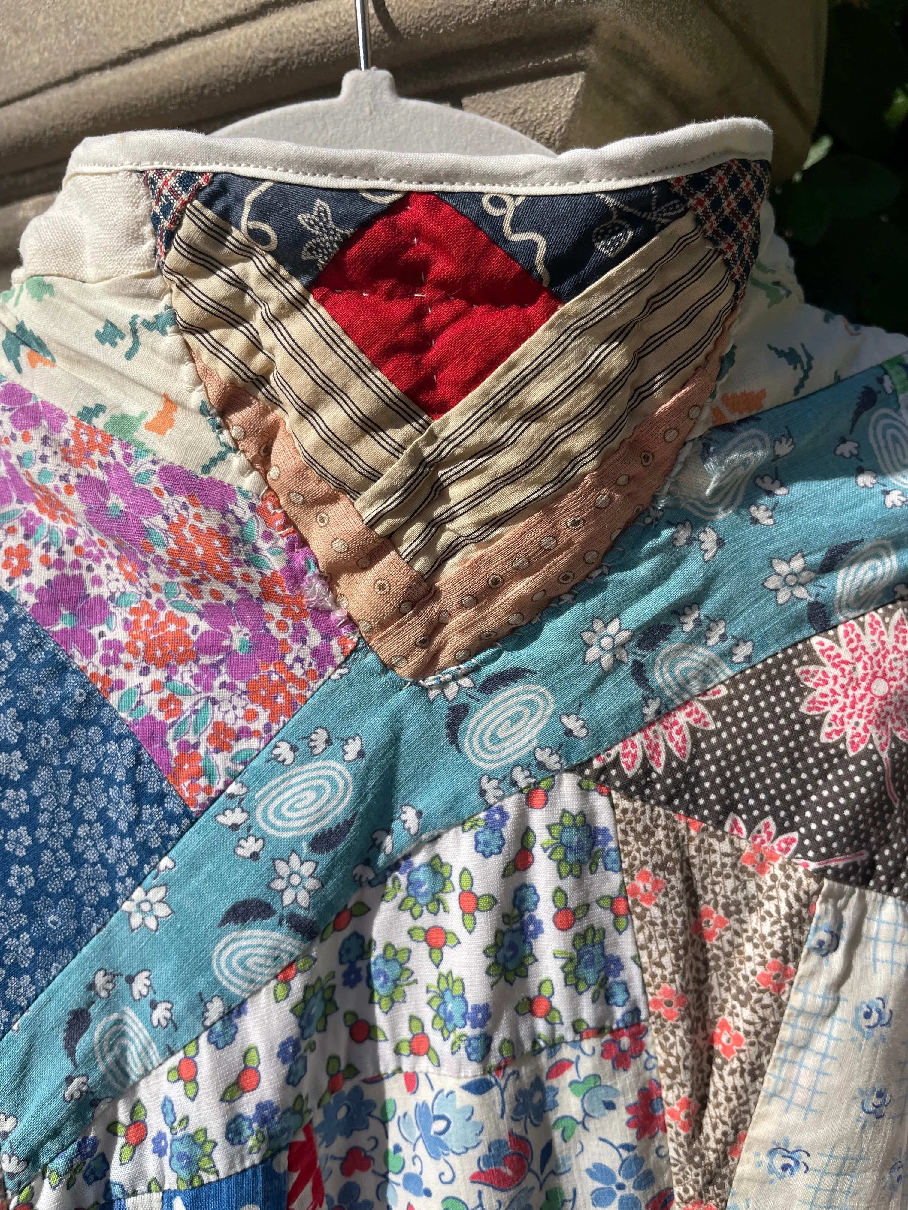 1930s Cotton Crazy Quilt Wrap Style Robe/ Dressing Gown