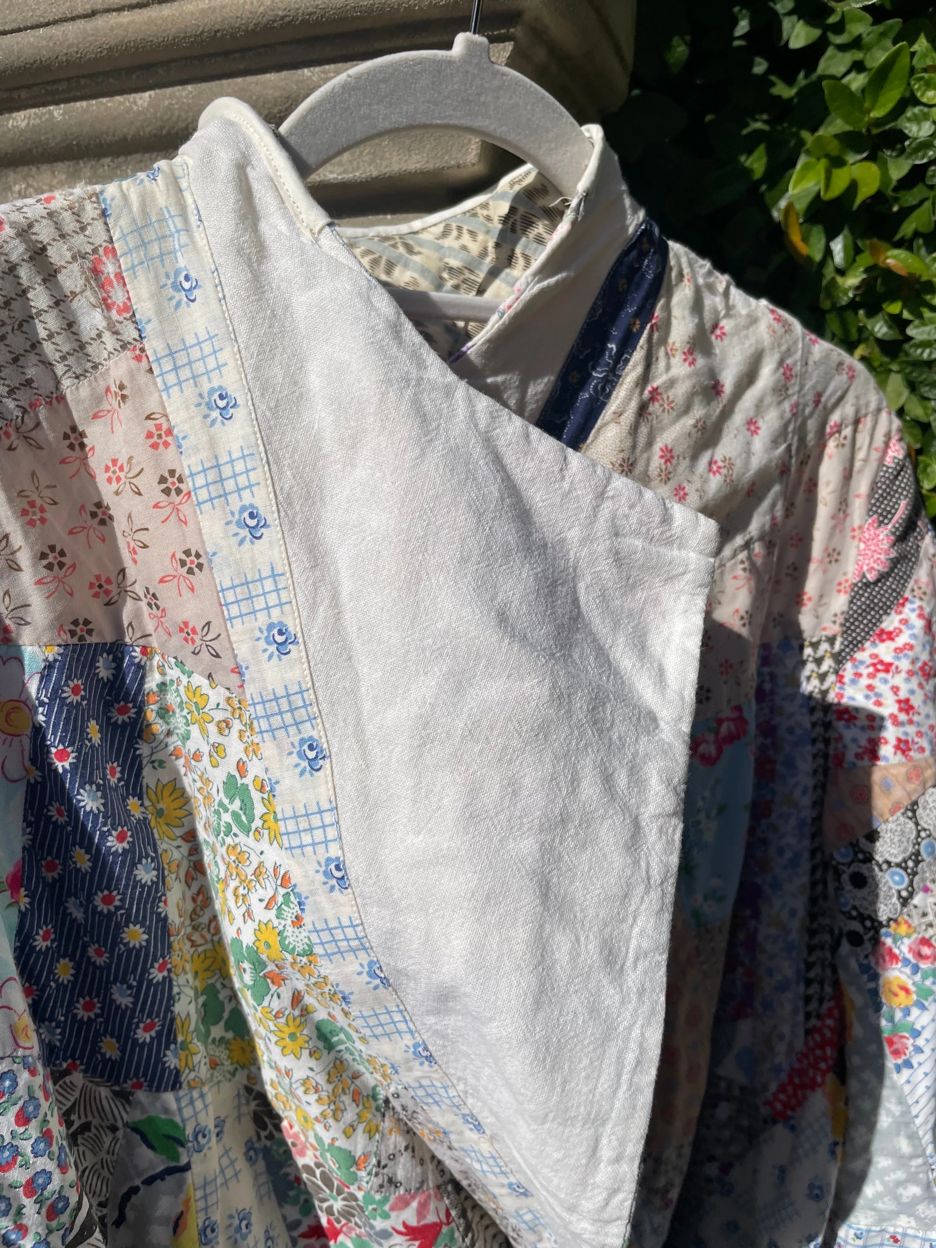 1930s Cotton Crazy Quilt Wrap Style Robe/ Dressing Gown