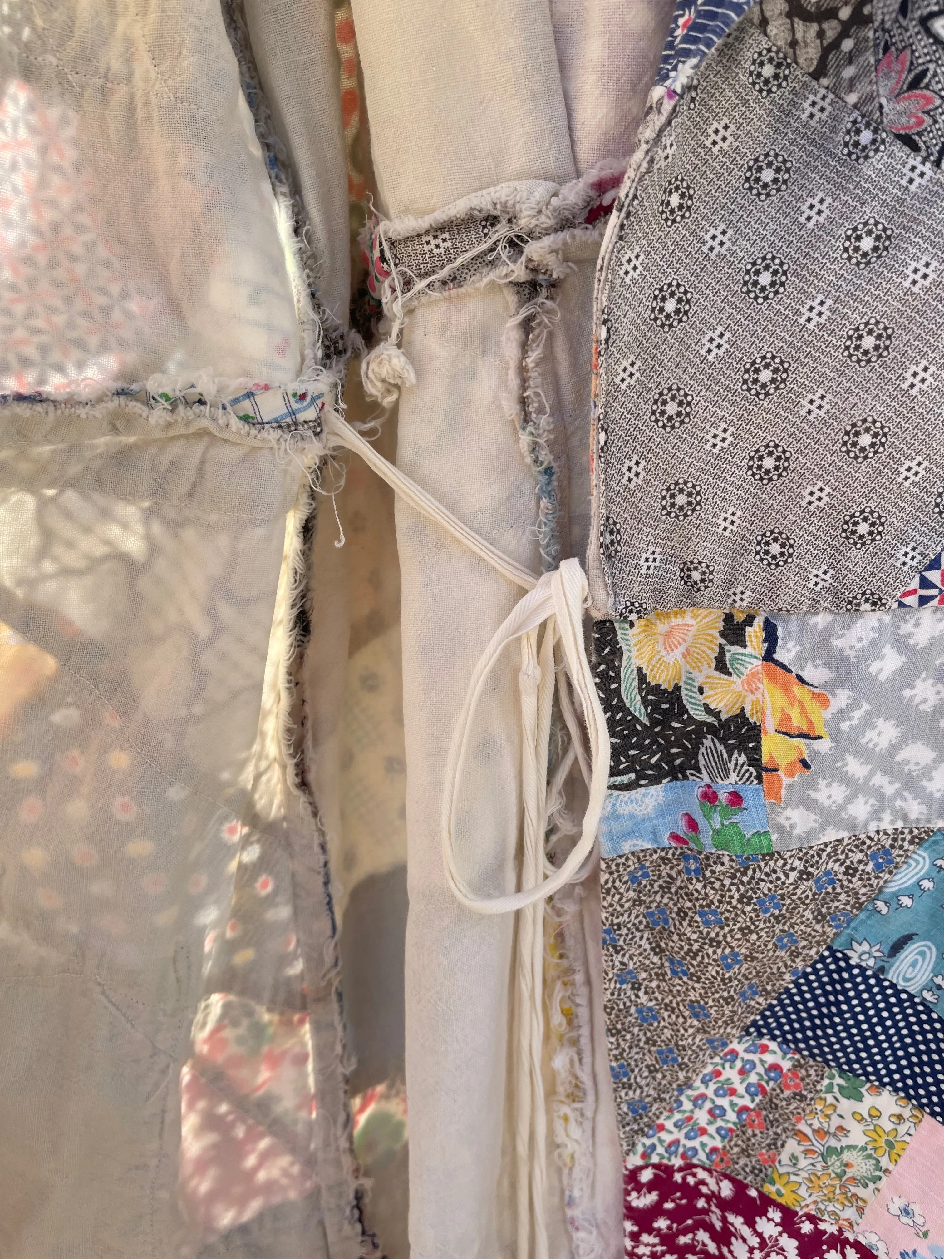 1930s Cotton Crazy Quilt Wrap Style Robe/ Dressing Gown