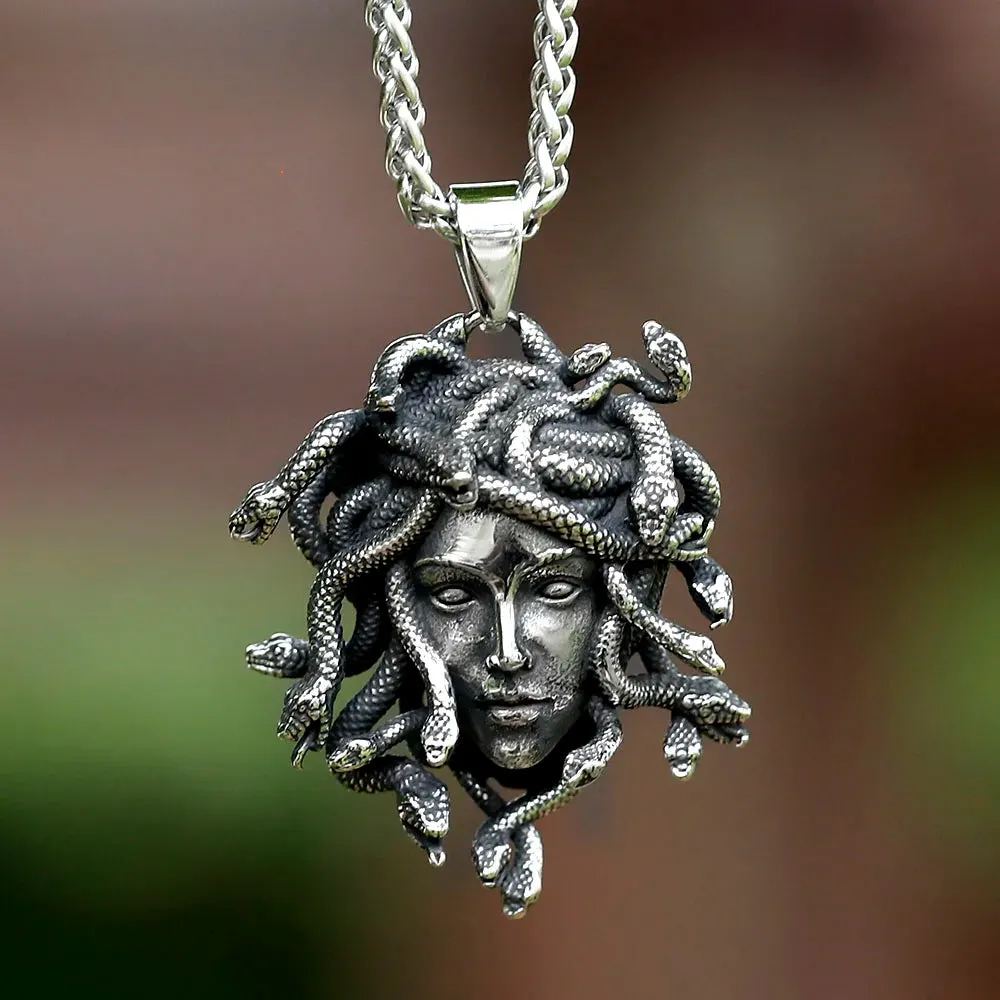 2024 New 316L Stainless Steel Men's Medusa Pendant Necklace Vintage Snake Animal Accessories wicca