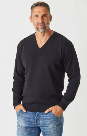 Aklanda Men's Merino V Neck Sweater - 5 Colours