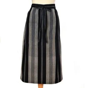 Bistro Apron | Black & Gray Stripes