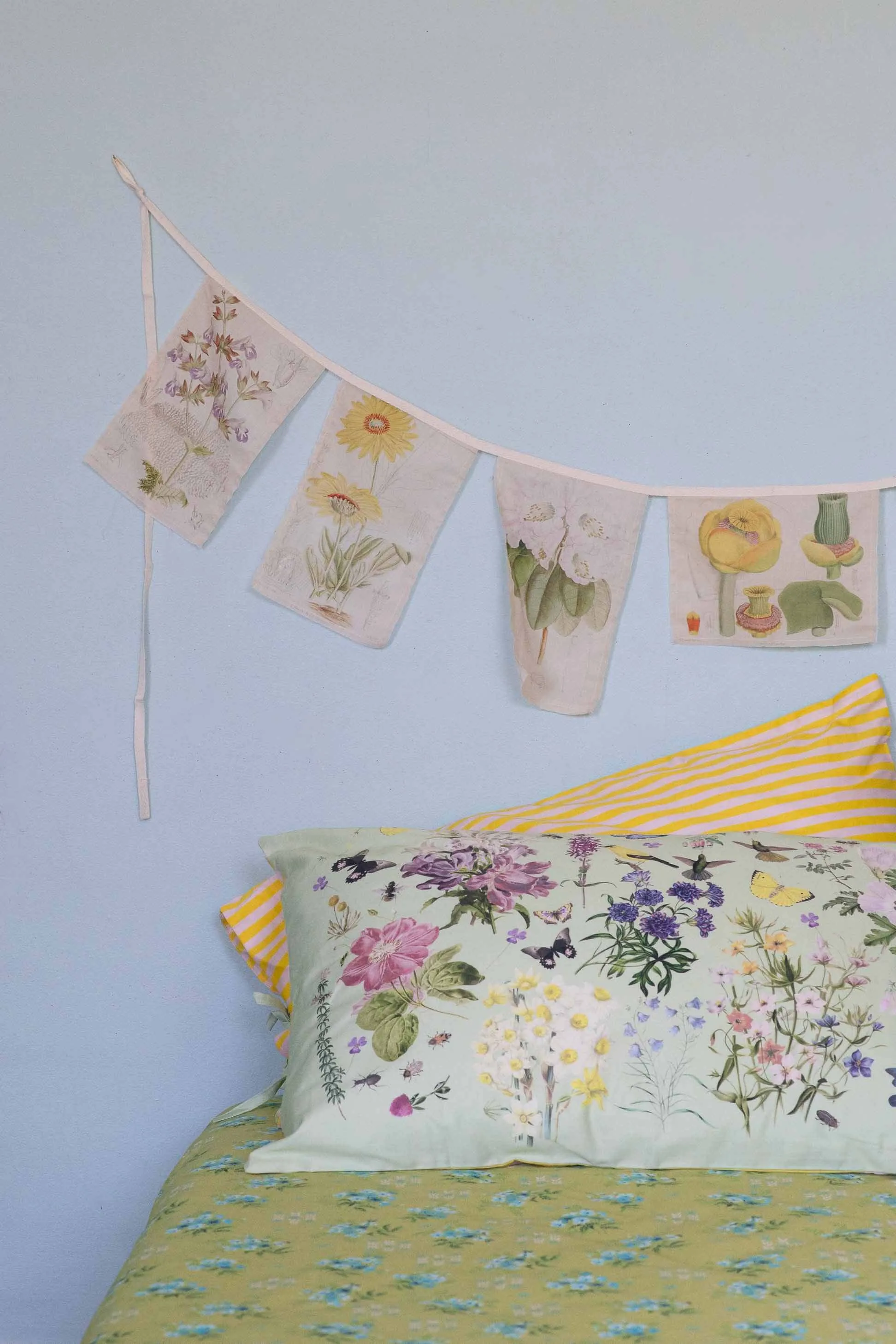 Busy Garden pillowcase set *organic cotton