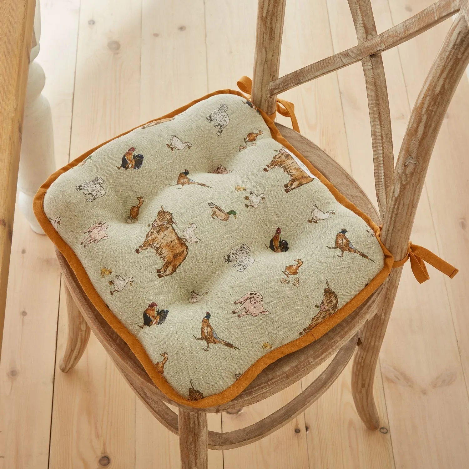 Buttercup Farm Seat Pad