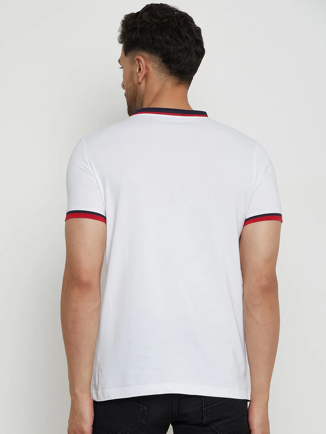 Camla Barcelona Men’S Red Detail Round Neck White T-Shirt