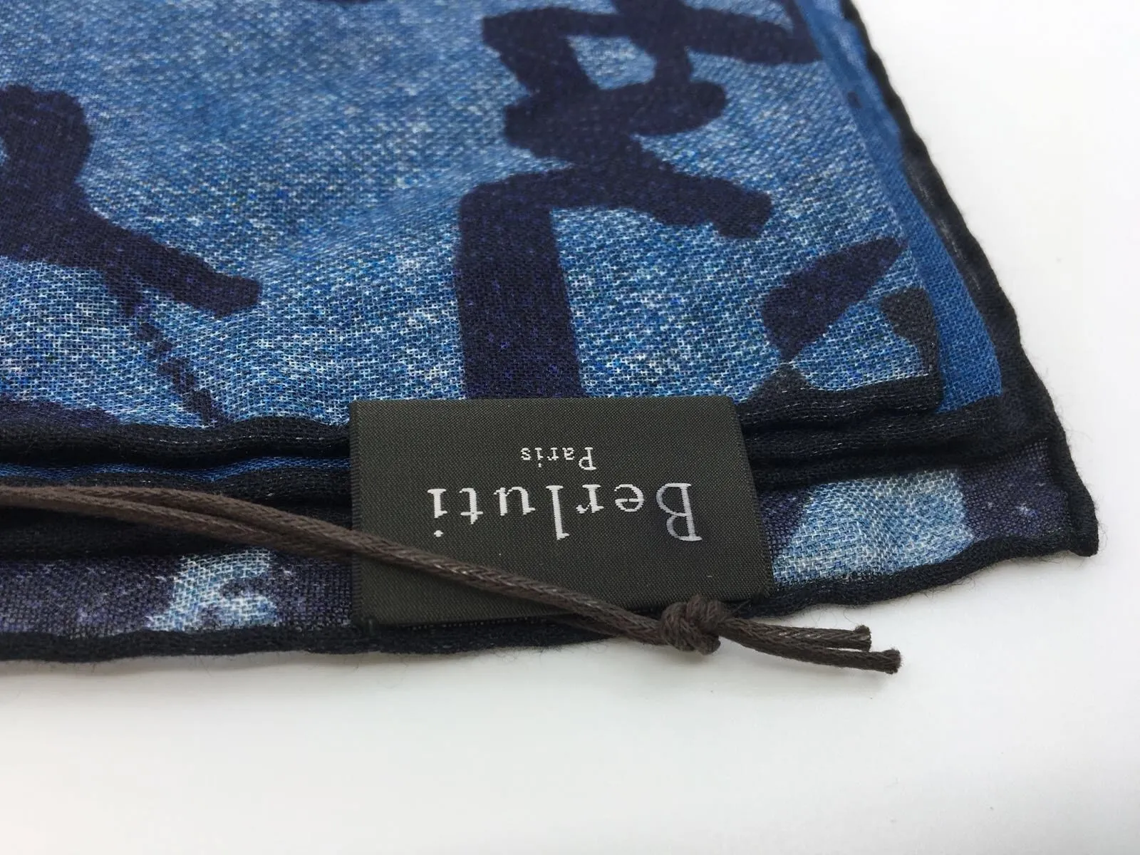 Cashmere & Silk Scritto Scarf