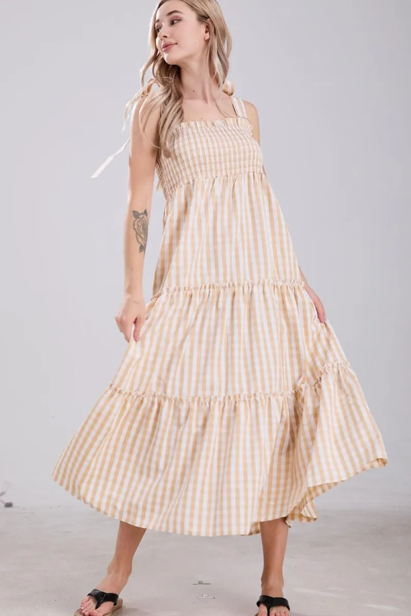 Chouyatou Women's 2024 Summer Boho Plaid Smocked Dress Spaghetti Strap Square Neck A Line Tiered Long Maxi Dress