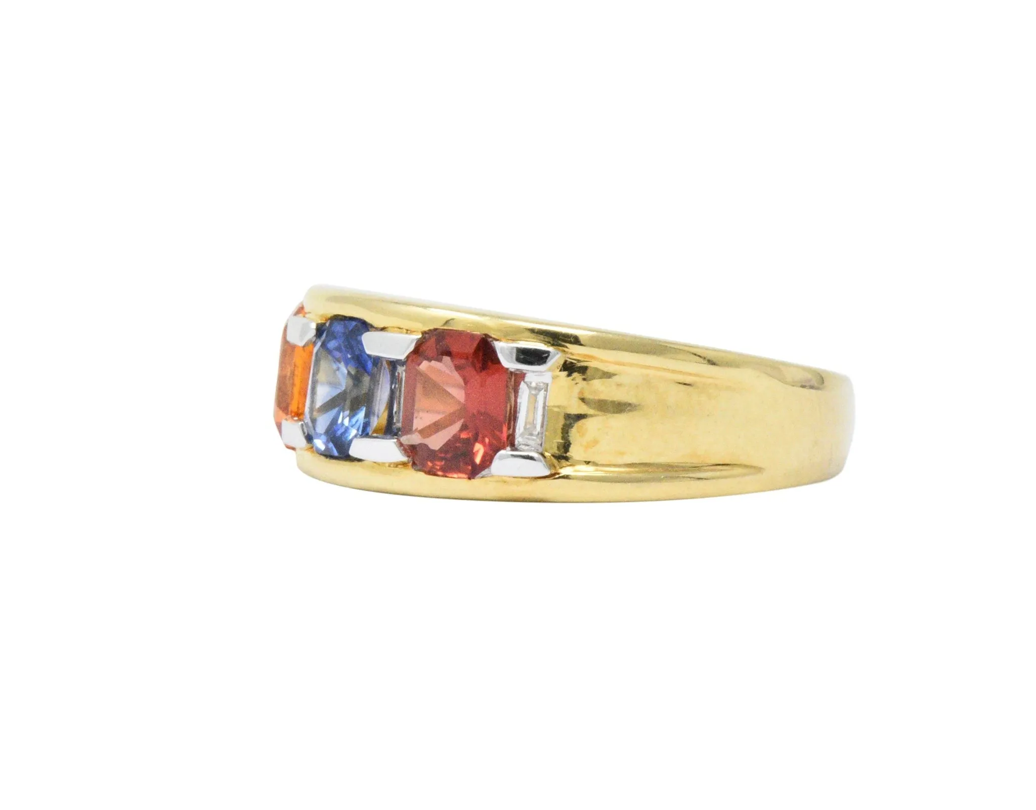 Contemporary 1.80 CTW Tri-Color Sapphire Diamond 18 Karat Gold Unisex Ring