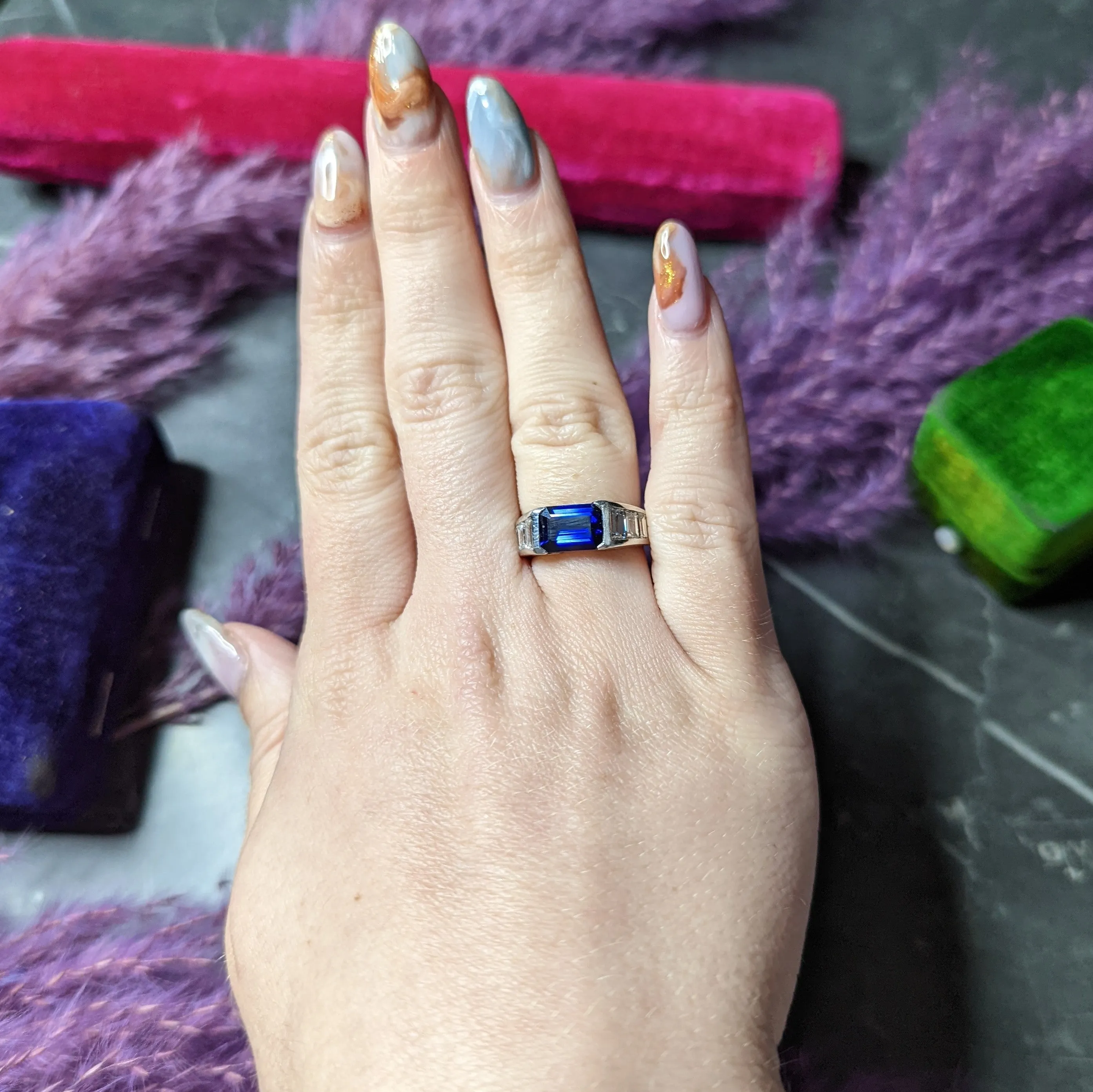 Contemporary 3.32 CTW Sapphire Diamond Platinum Unisex Band Ring