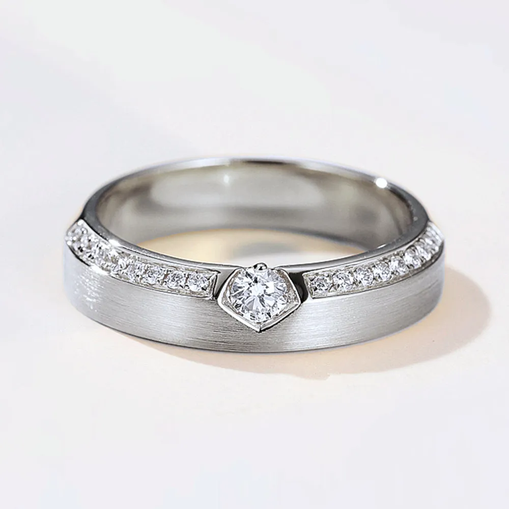 Contemporary Design Diamond Wedding Ring