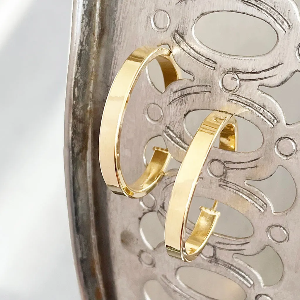 Contemporary Solid Flat Fronted Hoops 20mm