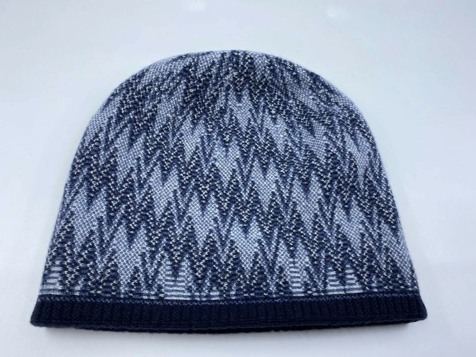 Courchevel Tuque Hat 100% Cashmere
