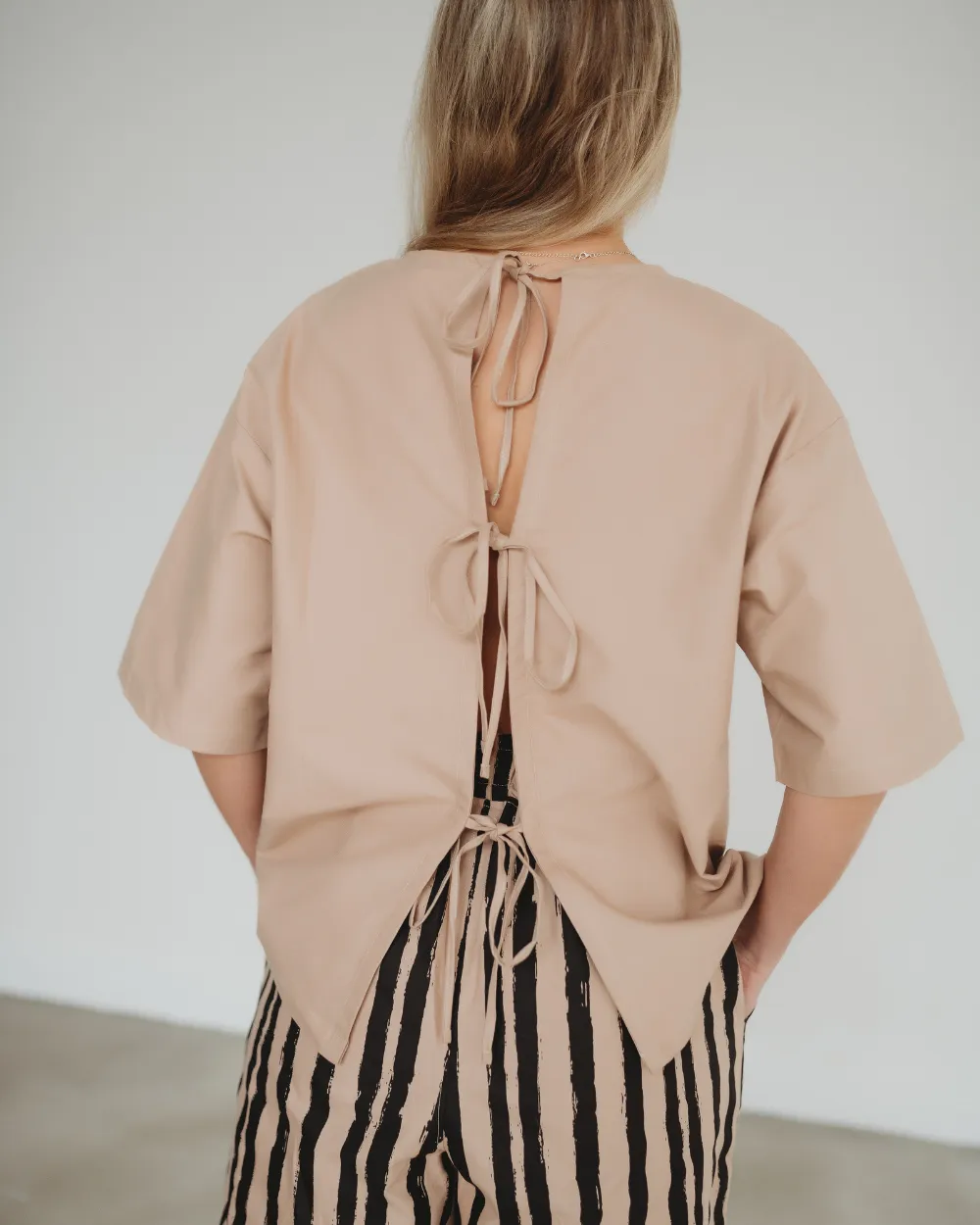Doris Tie Back Clay Top