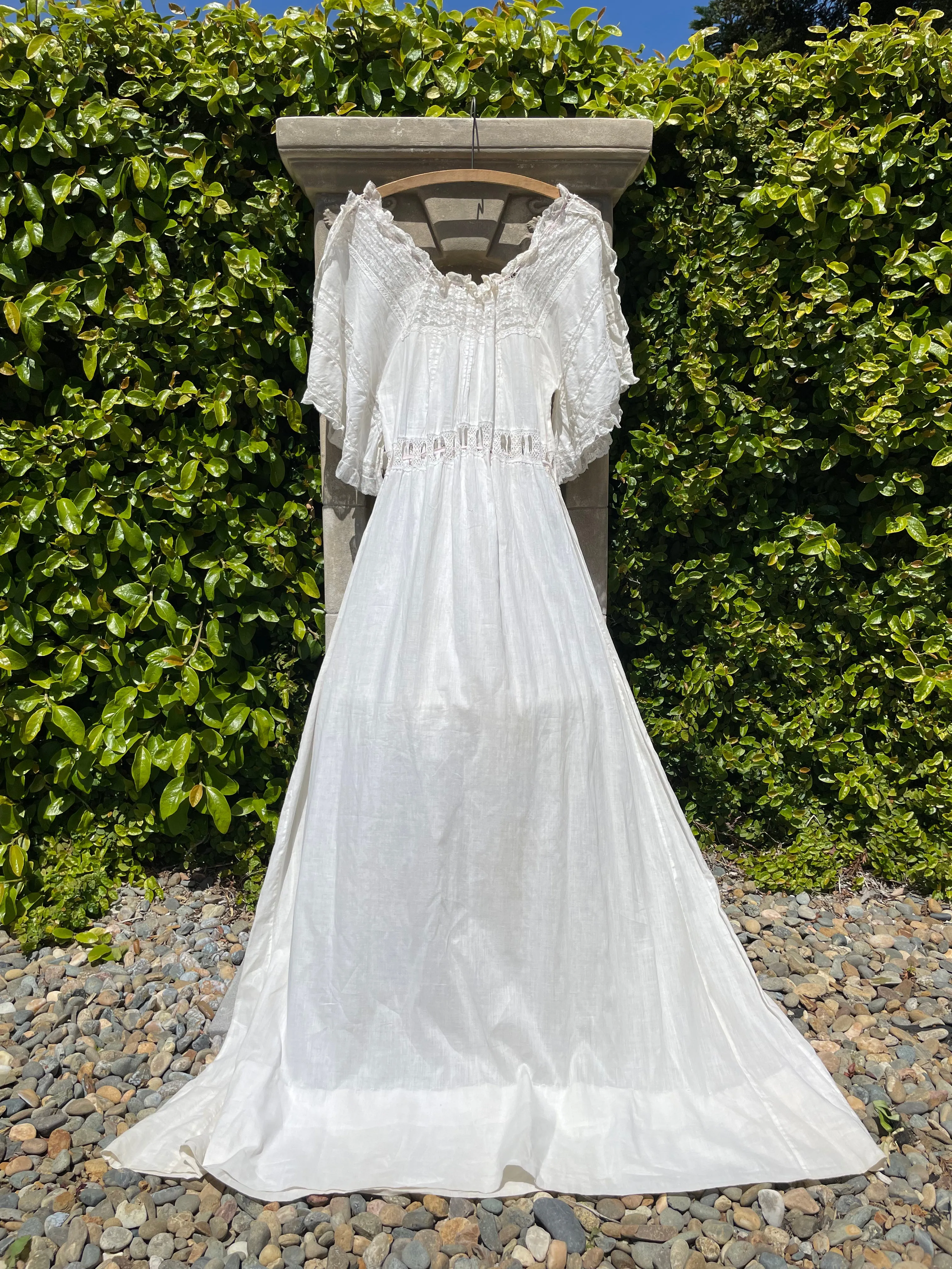 Edwardian Tie Waist Angel Sleeve Fine Cotton & Lace Negligee