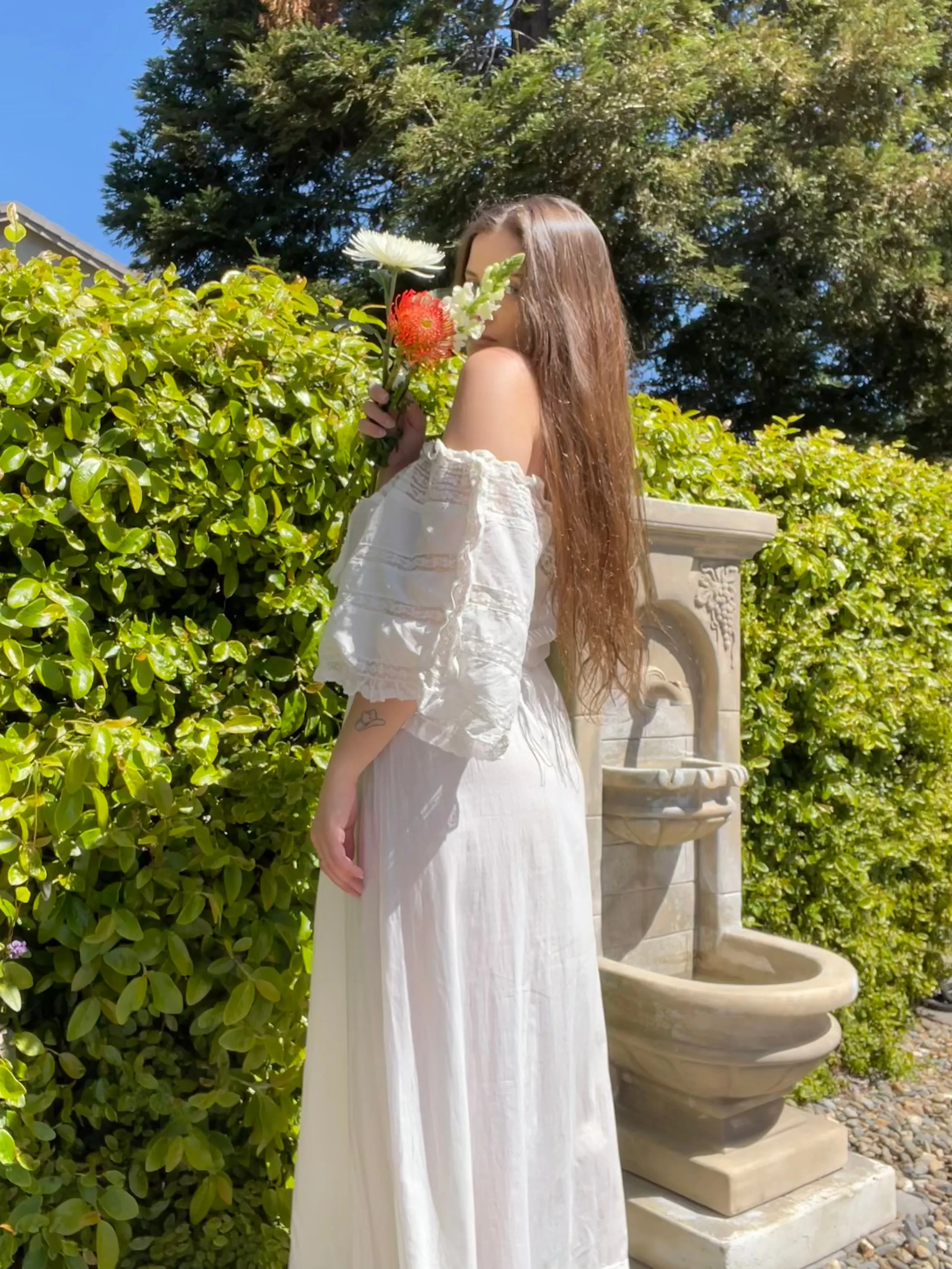 Edwardian Tie Waist Angel Sleeve Fine Cotton & Lace Negligee