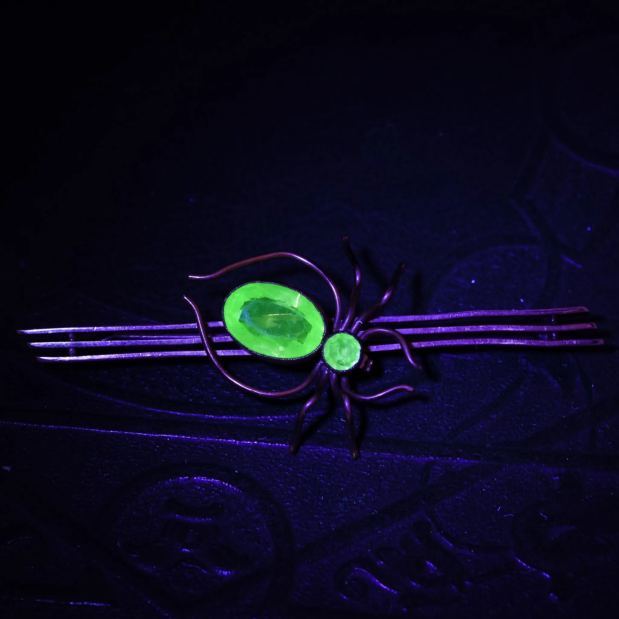 Edwardian Uranium Glass Spider Brooch