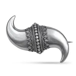 Estate Victorian Etruscan Revival Double Horn Brooch