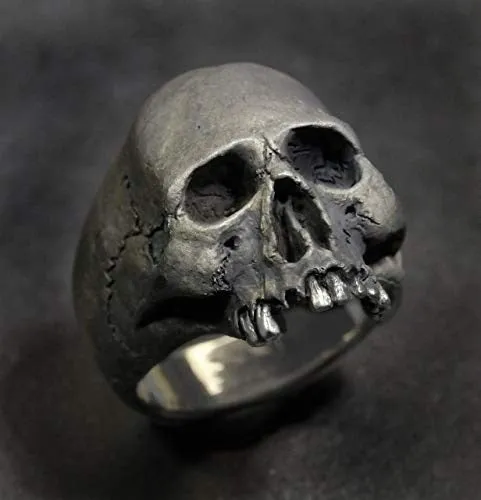Gothic Punk Skull Ring