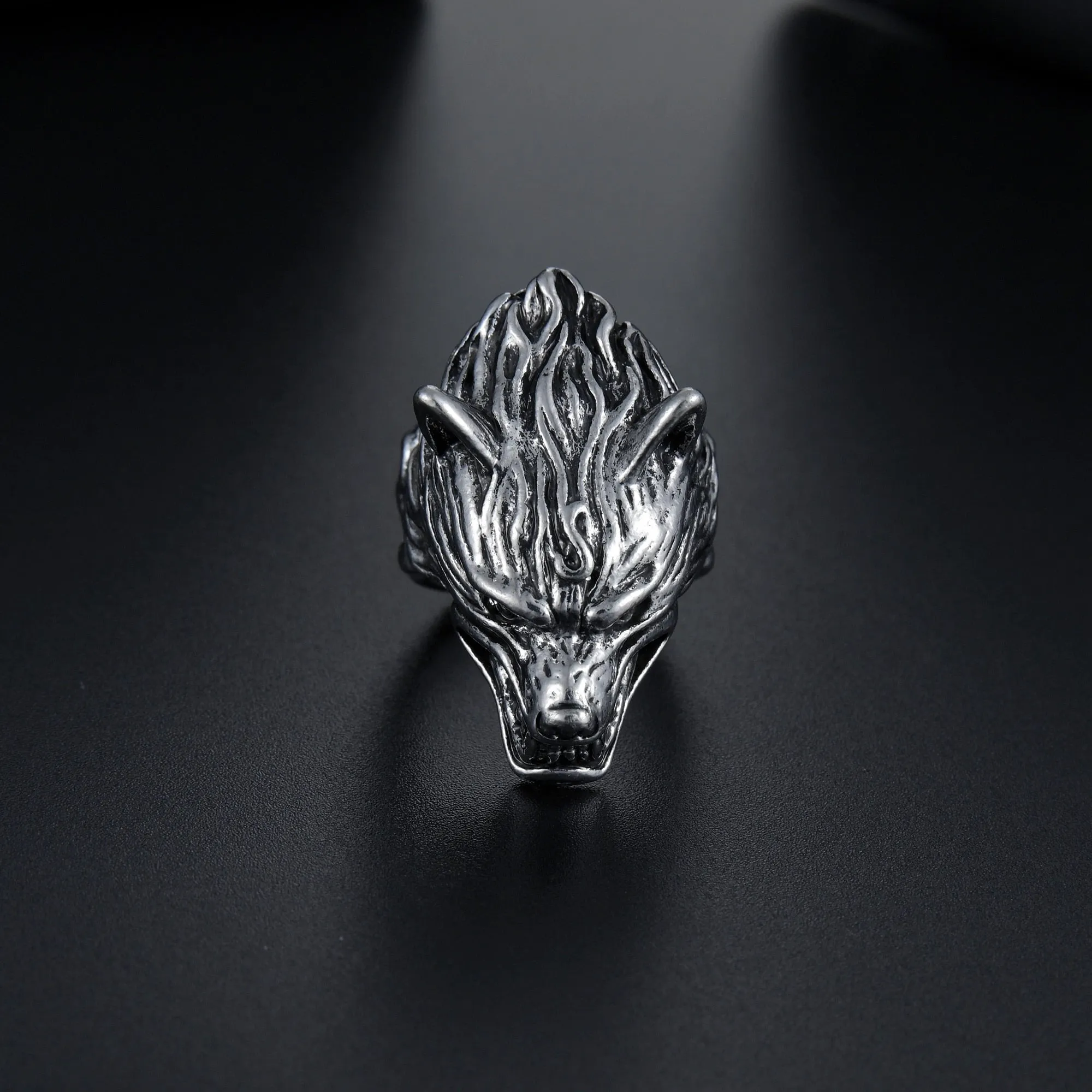 Gothic Wolf Head Ring for Men