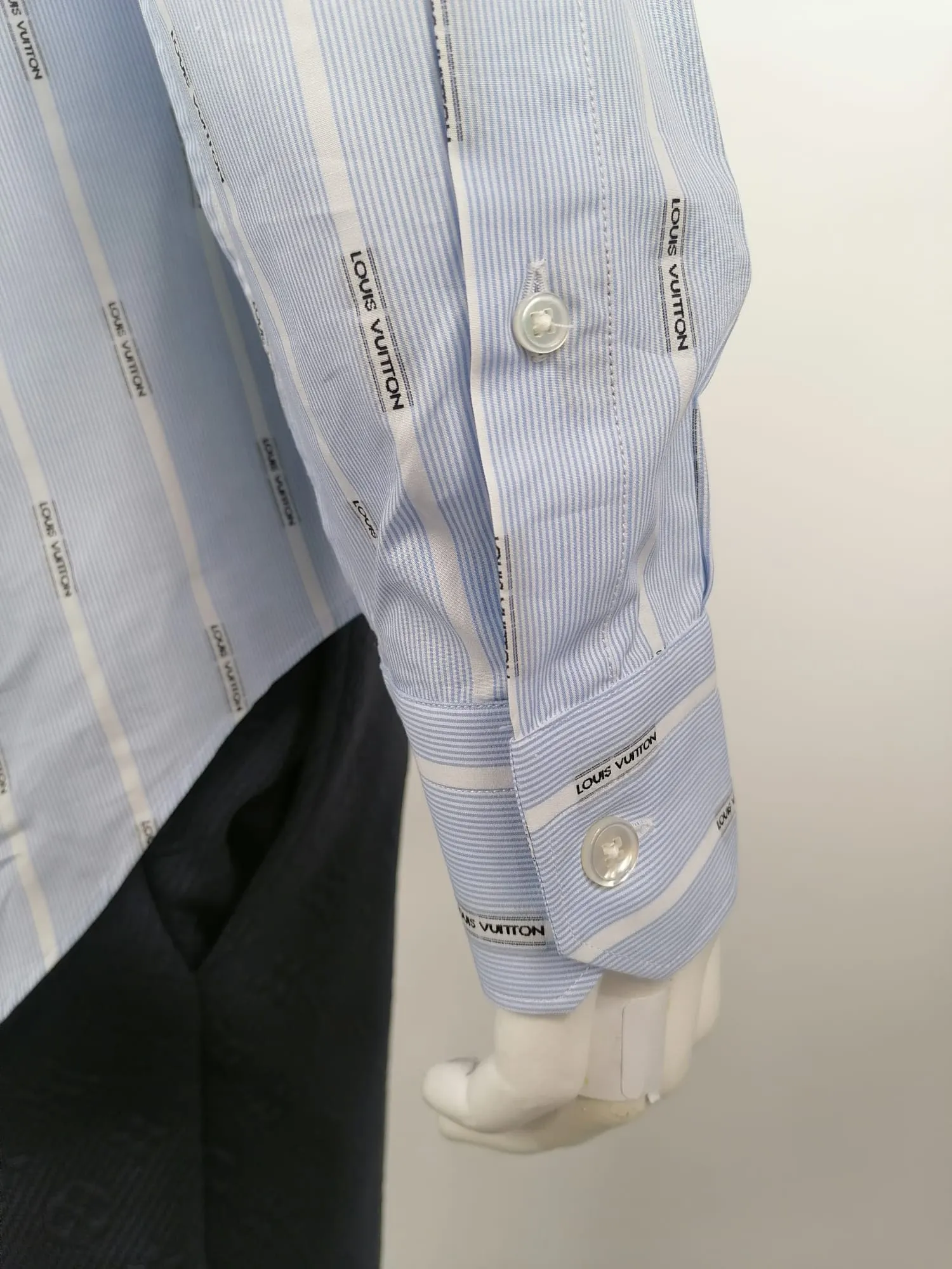 Gravity Regular Fit Shirt
