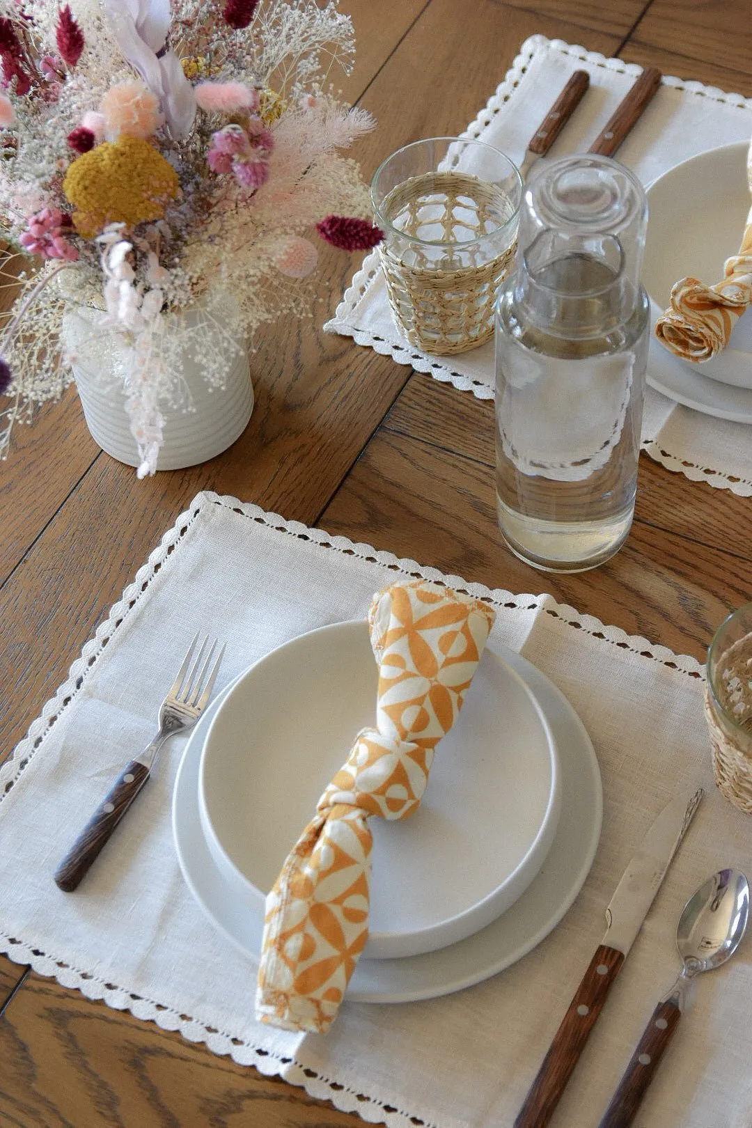Honey Gold Mod Print Napkin Set (Set Of Four)
