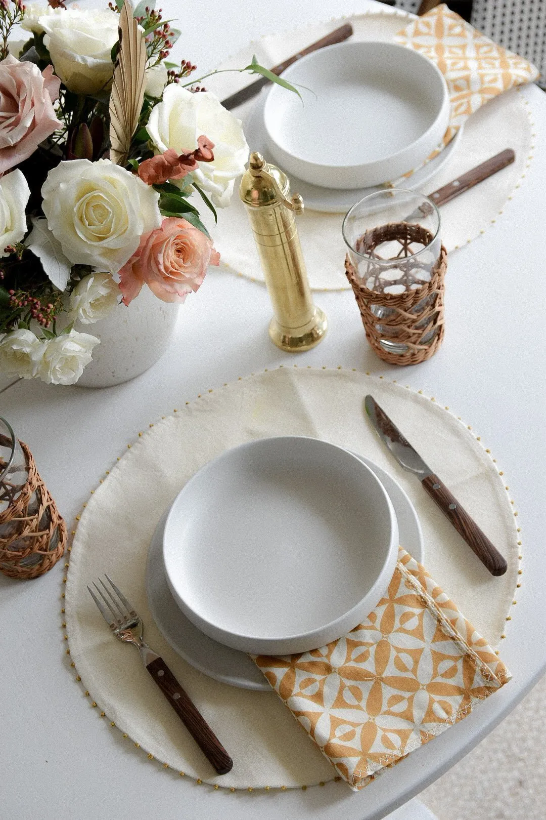 Honey Gold Mod Print Napkin Set (Set Of Four)