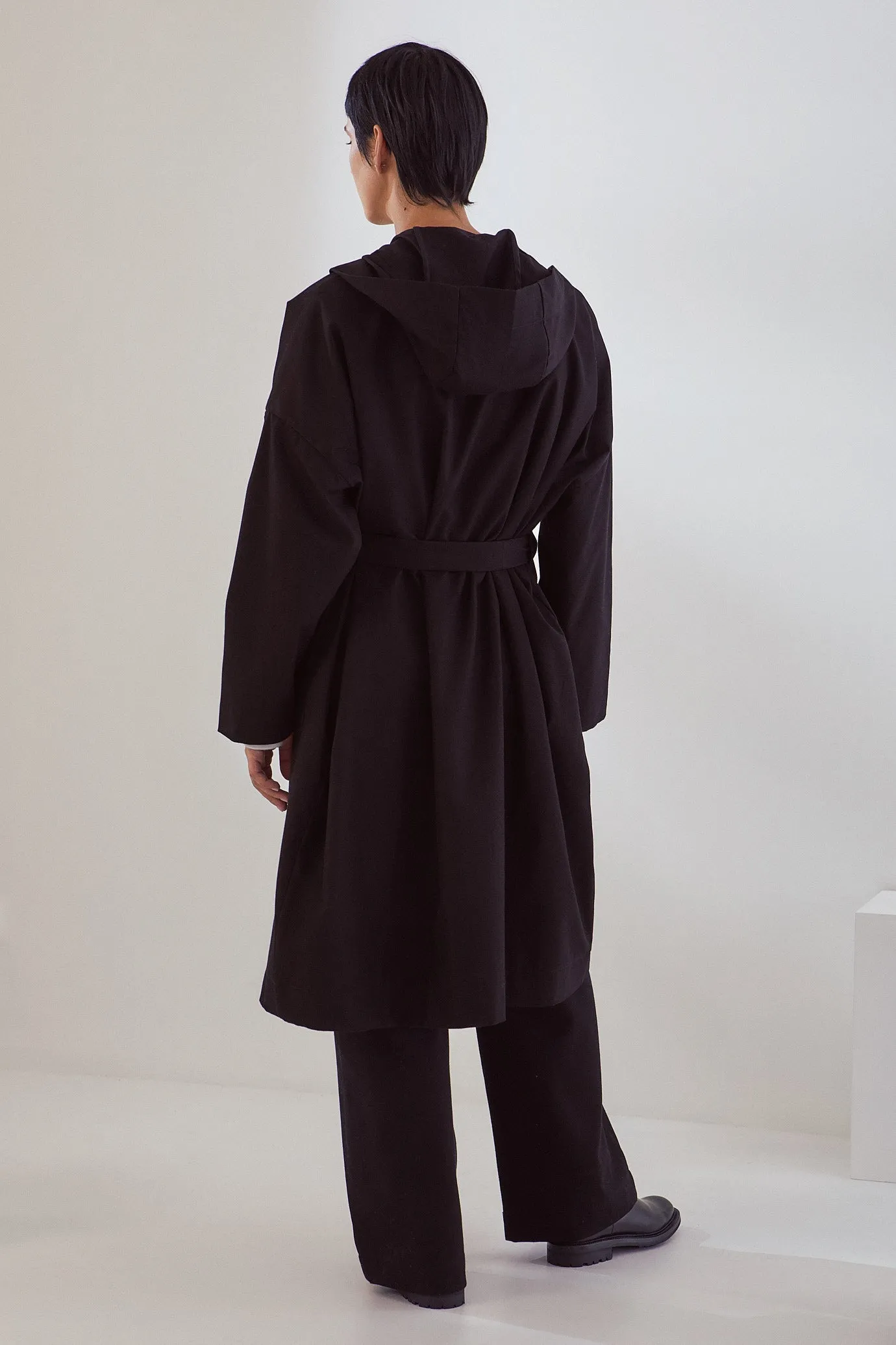 Kowtow Shelter Anorak - Sand or Black Canvas