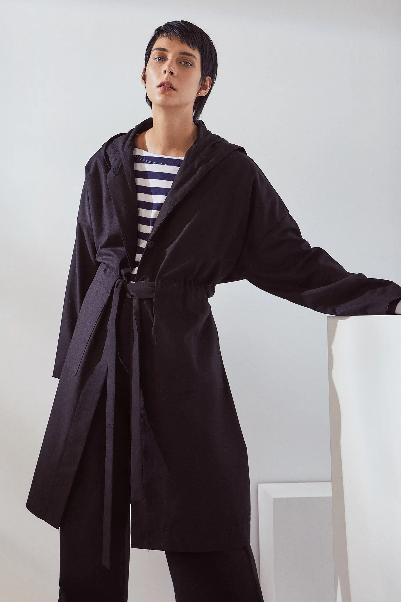 Kowtow Shelter Anorak - Sand or Black Canvas