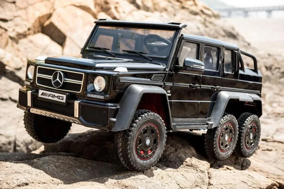 Licensed 2025 Mercedes G63 6x6 | 24v | 2 Seater Ride-On Upgraded | 4 Motors | Leather Seats | Rubber Tires | Remote