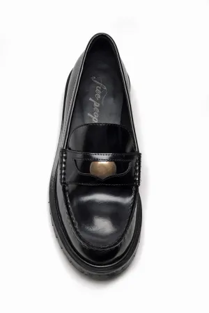 Liv Loafers