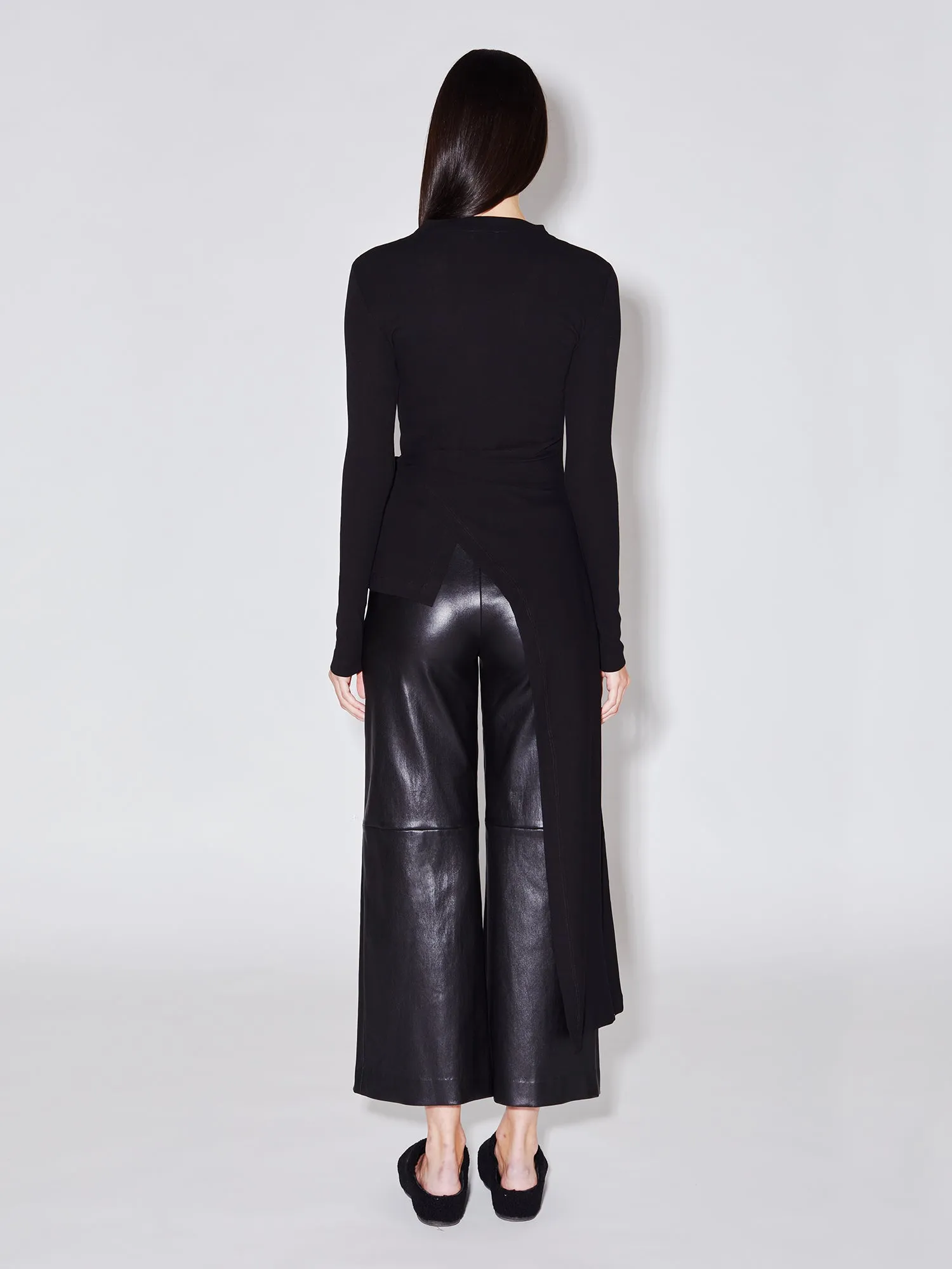 Long Sleeve Split Apron T-Shirt