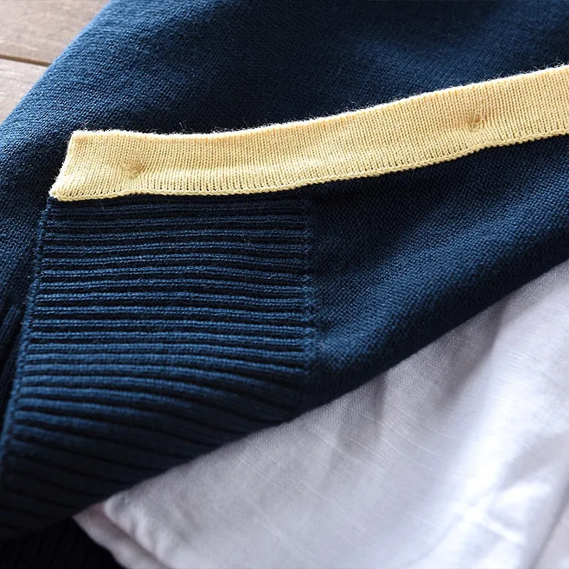 Men's Classic V-neck Sweater
