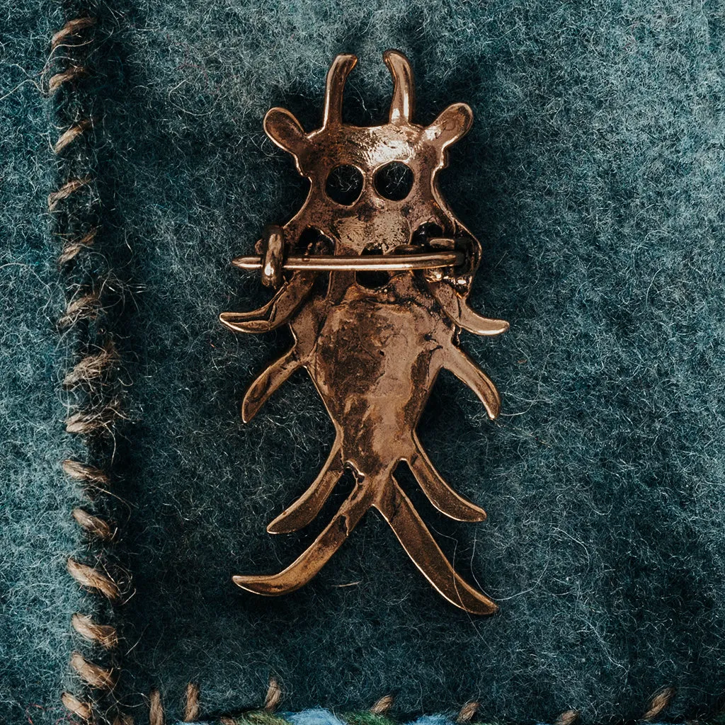 Moesgard Mask Brooch, Bronze