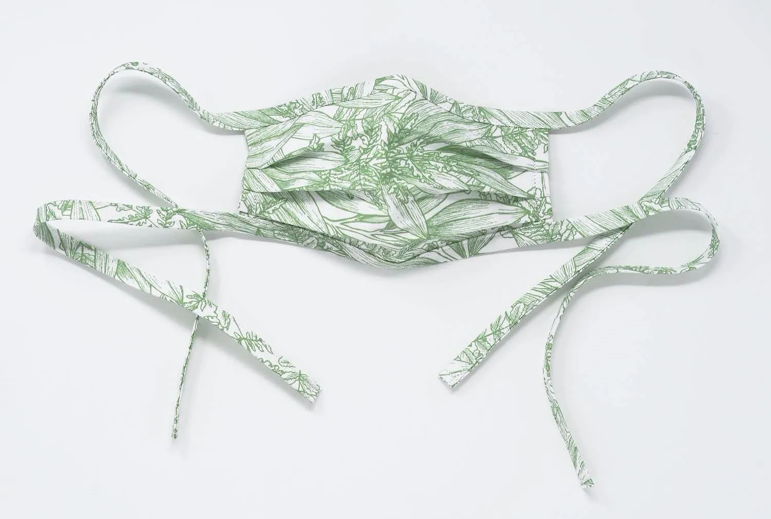 Organic Cotton Face Mask with Flexible Nose and Ties- Wild Plants