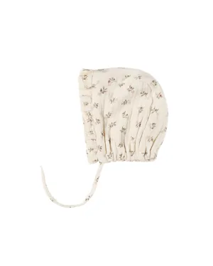 ORGANIC Woven Ruffle Bonnet || Holly Berry