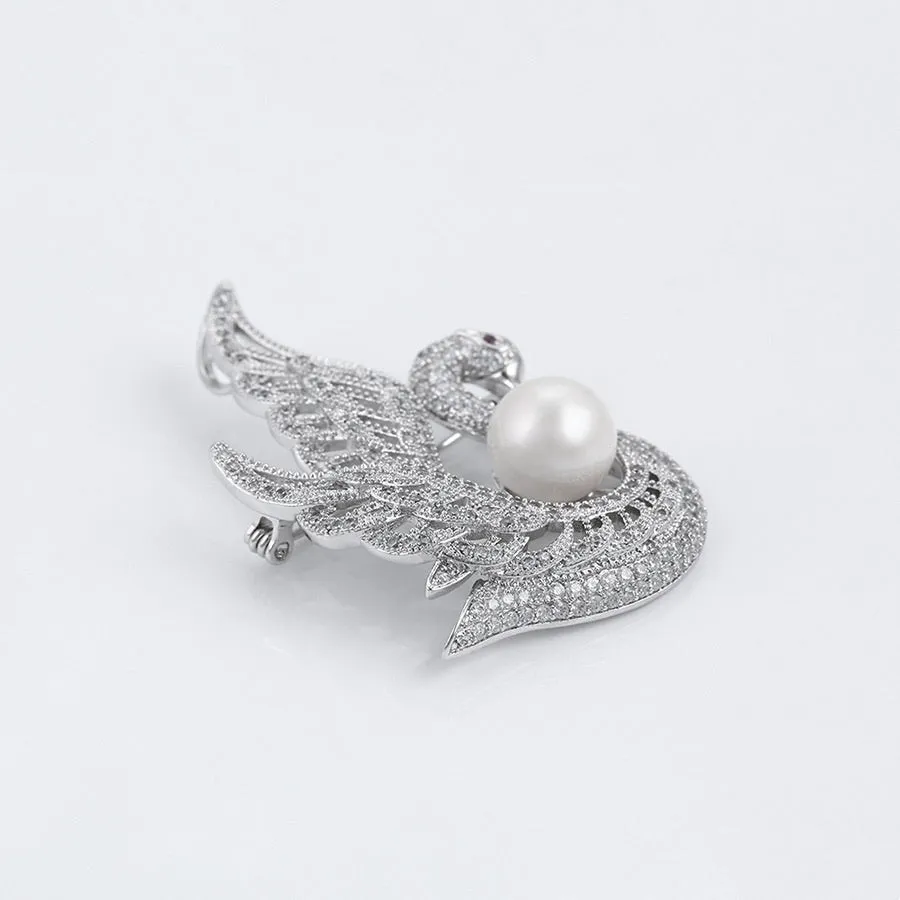 Pretty Brooch CZ Diamond & Pearl Swan Rhodium Plated