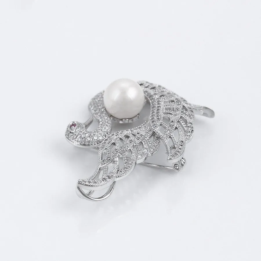 Pretty Brooch CZ Diamond & Pearl Swan Rhodium Plated