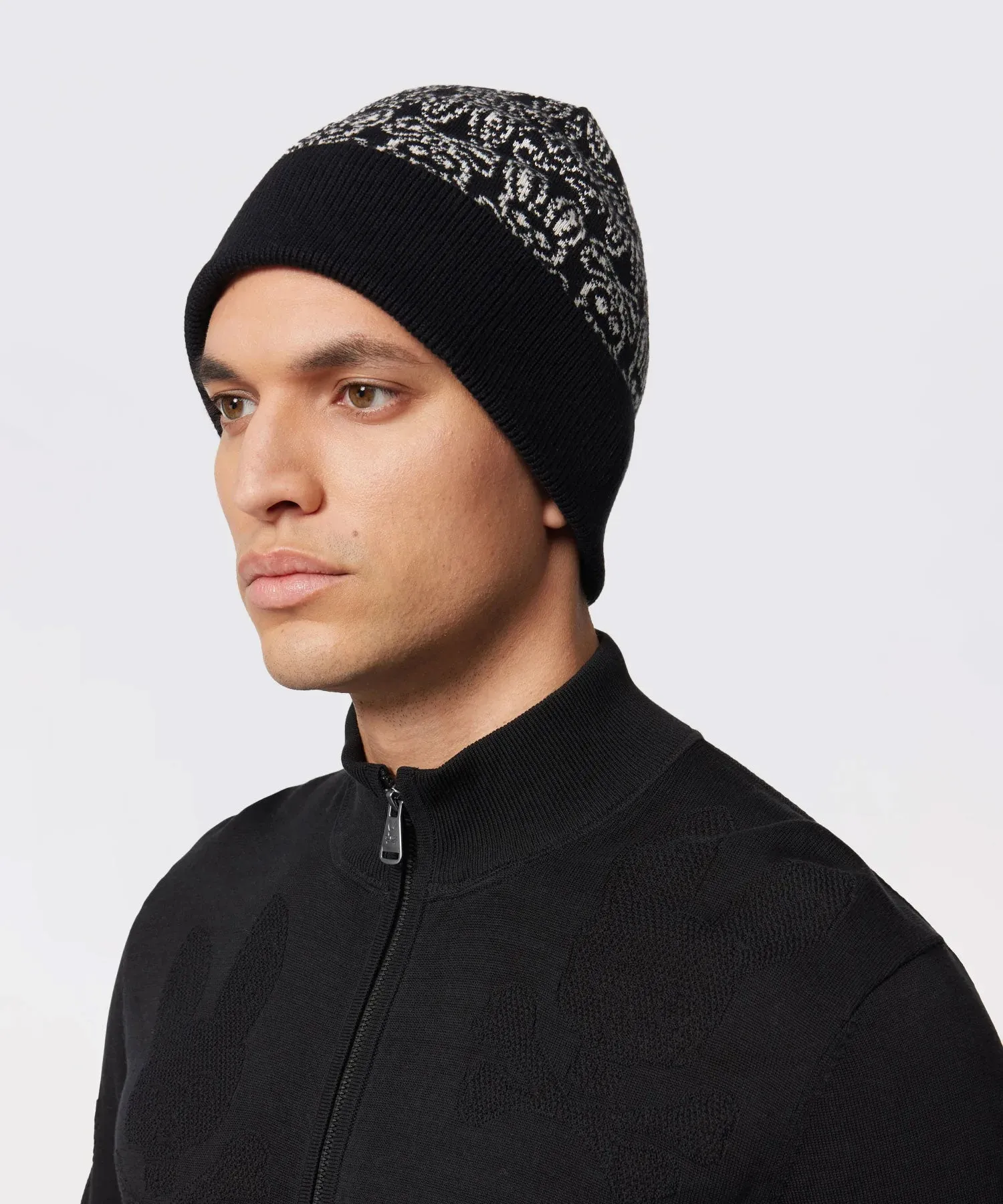 Psycho Bunny Ashwood Gradient Beanie - Black