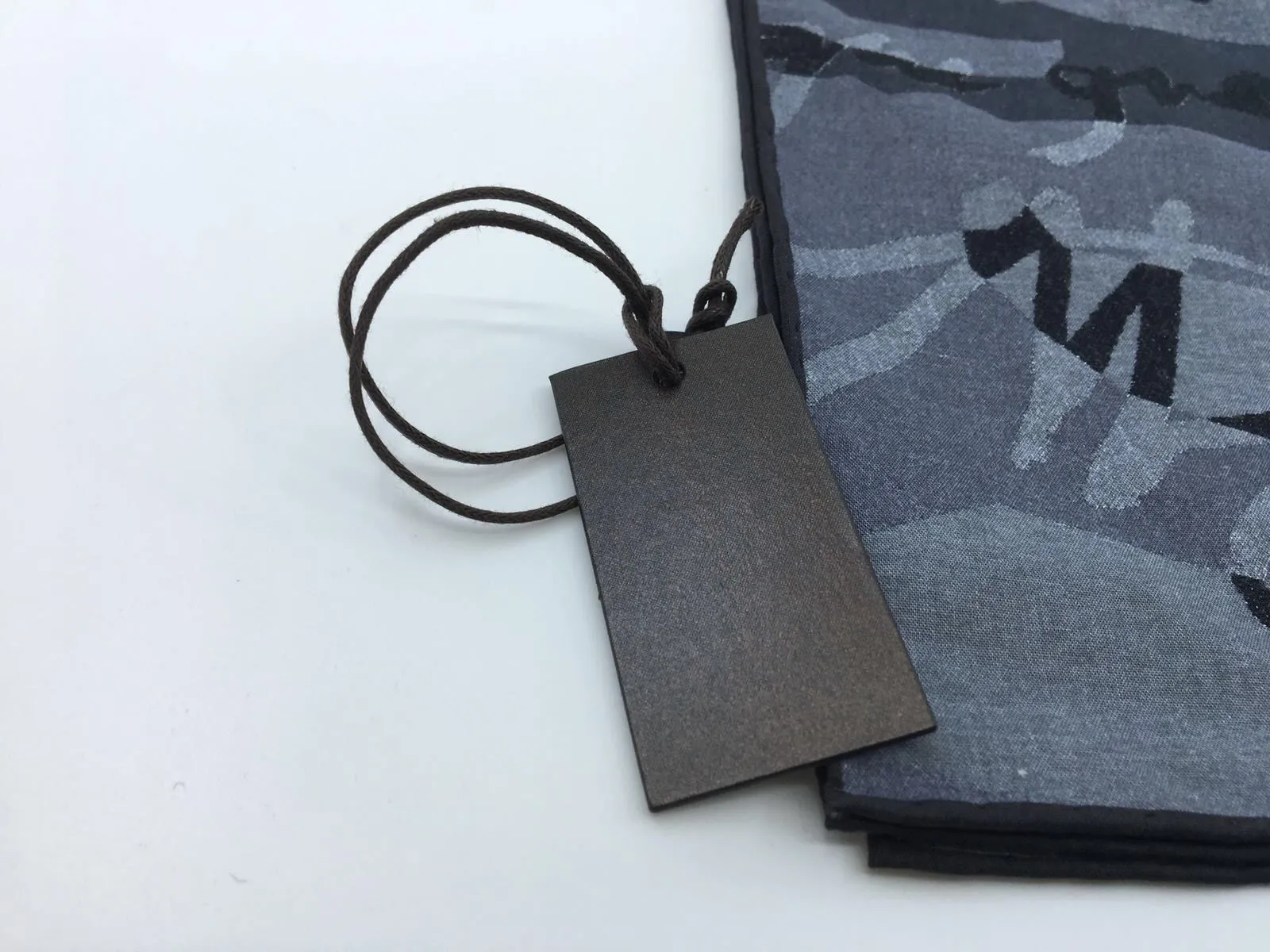 Scritto Hankerchief