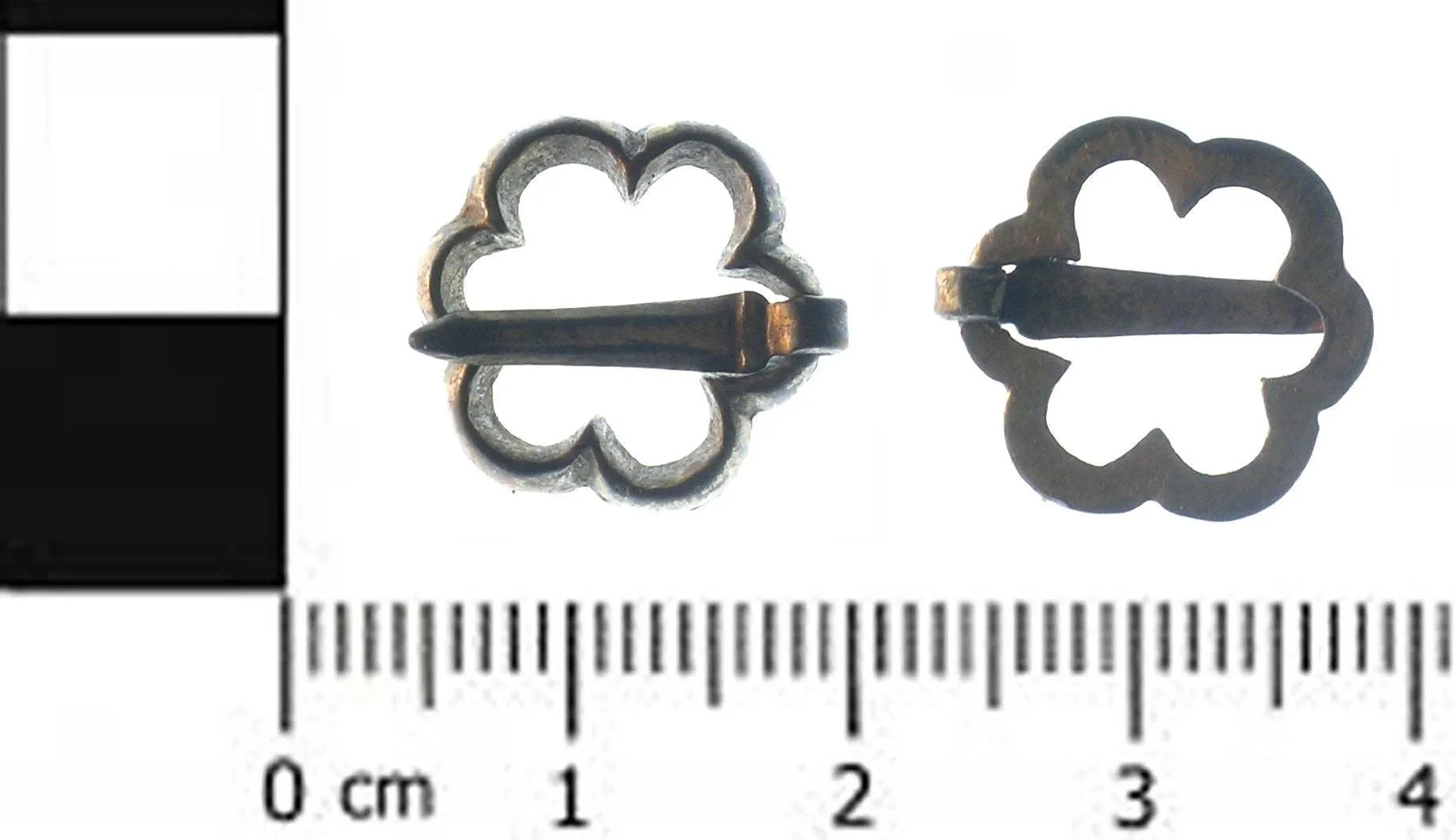 Sexfoil Medieval Brooch