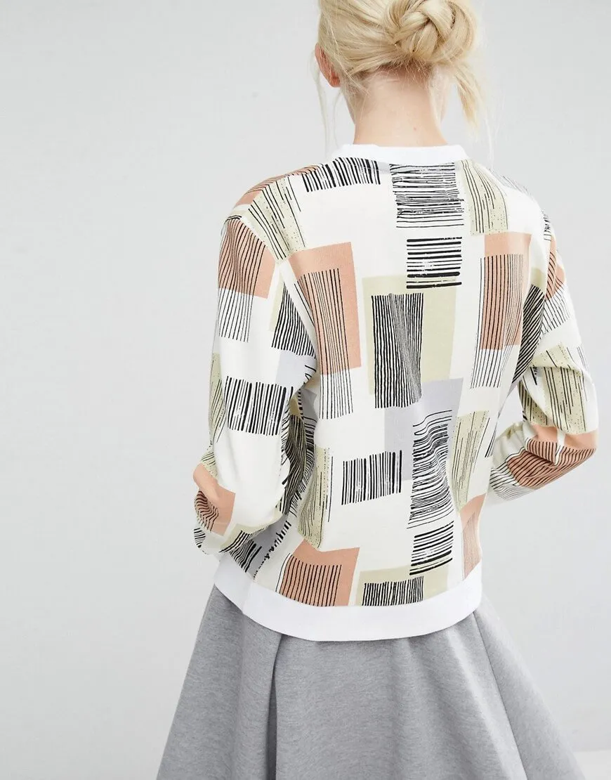 Short Sleeved Hoodie With Step Hem