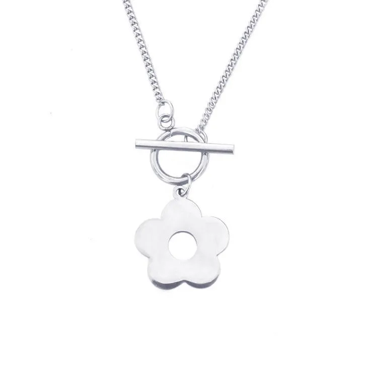 SISSLIA Fashion Gold Plating Stainless Steel Flower Pendant Necklace Custom Hollow Necklace For Women