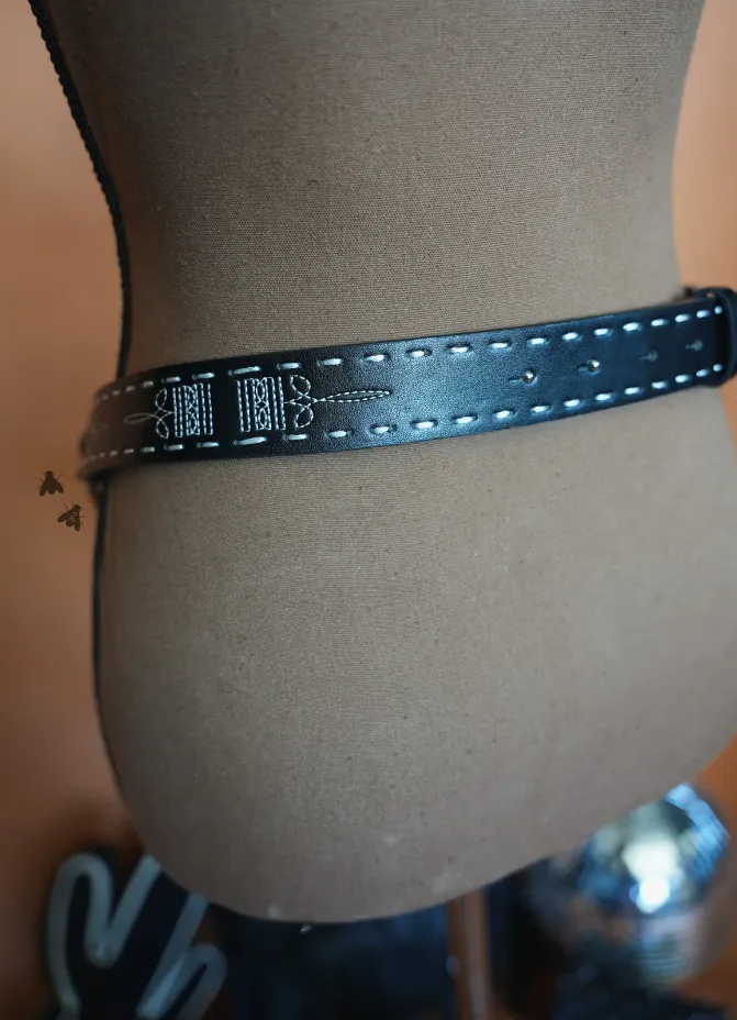 The Bitty Belt * Midnight