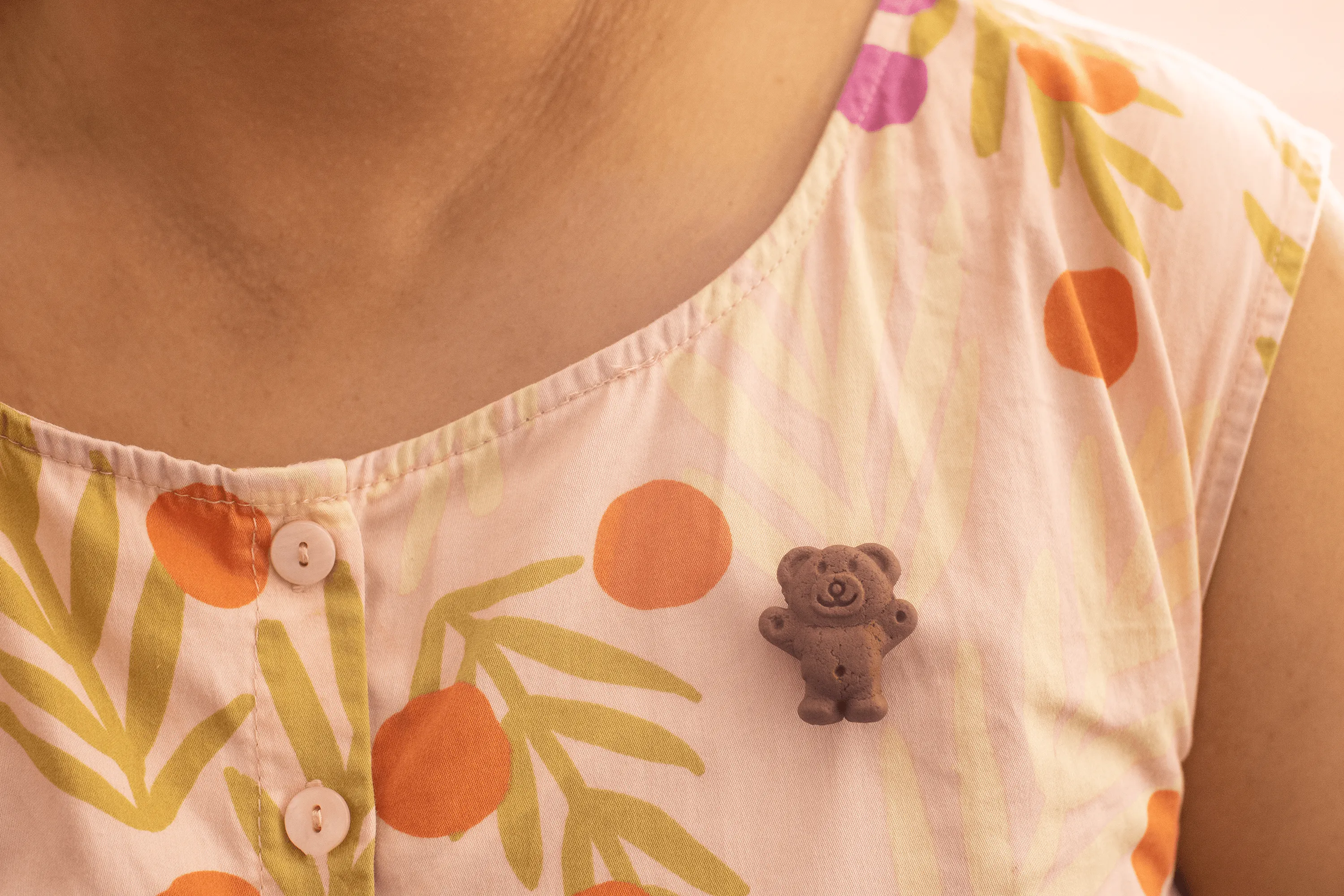 TINY TEDDY HAPPY & CHEEKY EARRINGS/BROOCH/KEYCHAIN